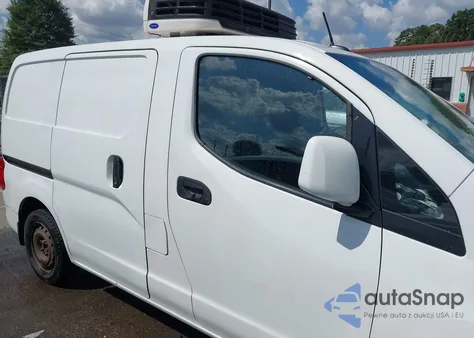 2015 Nissan Nv200 Sv from USA, damaged, VIN 3N6CM0KN0FK733609